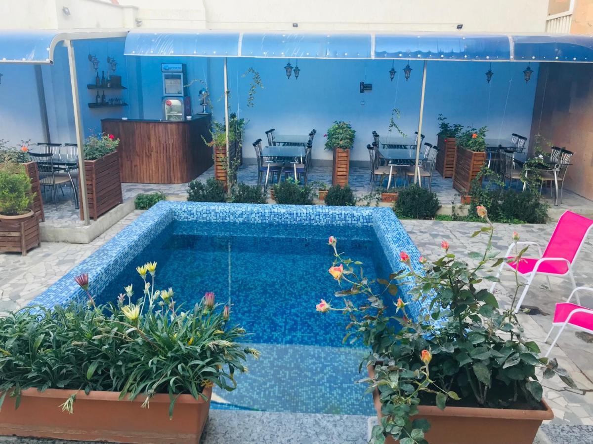Alba Hotel 耶烈万 外观 照片